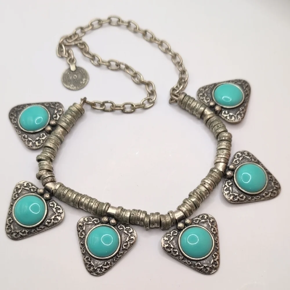 Silver and Blue Necklace with Teardrop Pendants and Vintage Design